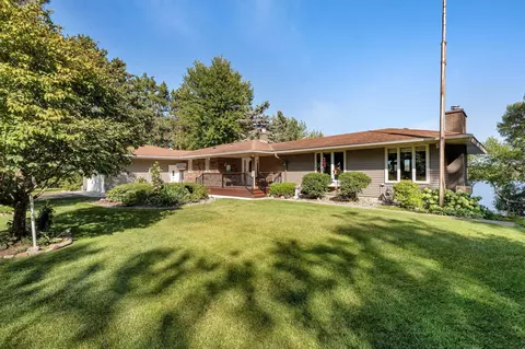 3934 Riviera Rd, Sartell, MN 56377