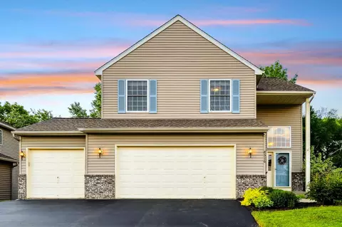 8516 Savanna Oaks Ln, Woodbury, MN 55125