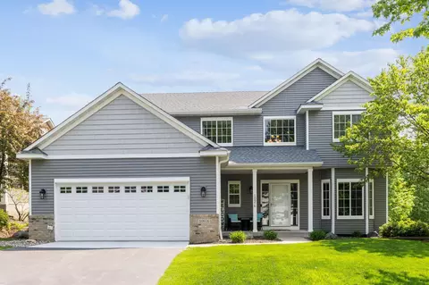 10976 Eagle View Cir, Woodbury, MN 55129