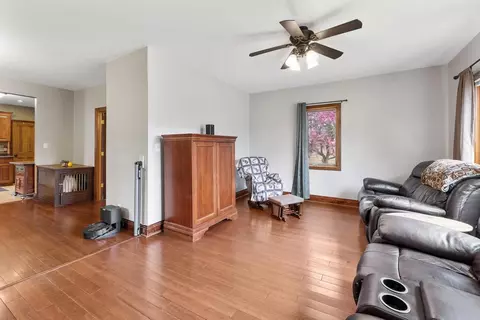 502 Smith St NE, Mapleton, MN 56065 photo 10