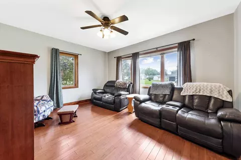502 Smith St NE, Mapleton, MN 56065 photo 9