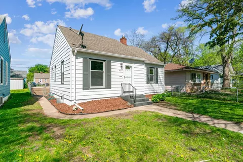 4819 Aldrich Ave N, Minneapolis, MN 55430