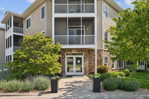 110696 Village Rd #307, Chaska, MN 55318