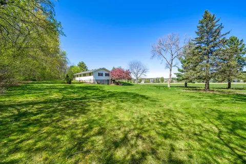 212 Paulson Rd, River Falls, WI 54022