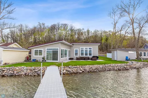 23746 S Melissa Dr, Detroit Lakes, MN 56501