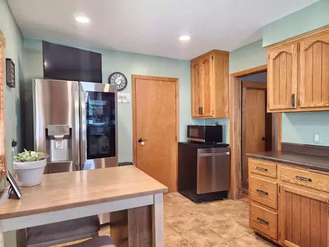 103 3rd St, Russell, MN 56169 photo 5