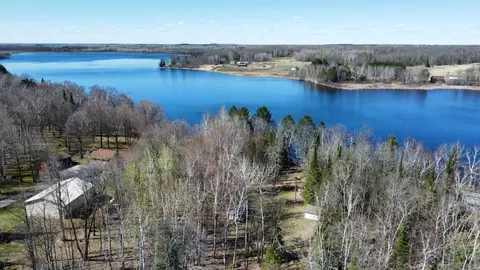 18860 S Sucker Lake Rd, Nashwauk, MN 55769