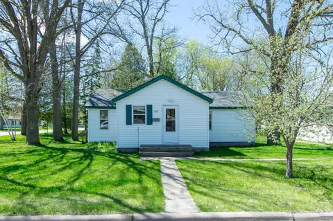 1223 N Street St NE, Brainerd, MN 56401