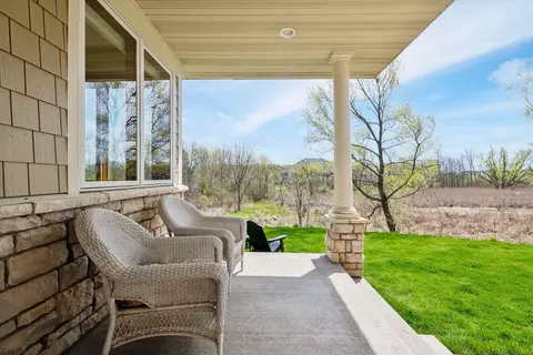 793 Boulder Dr, Orono, MN 55356