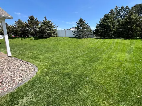 625 1st St NW, Plainview, MN 55964 photo 5