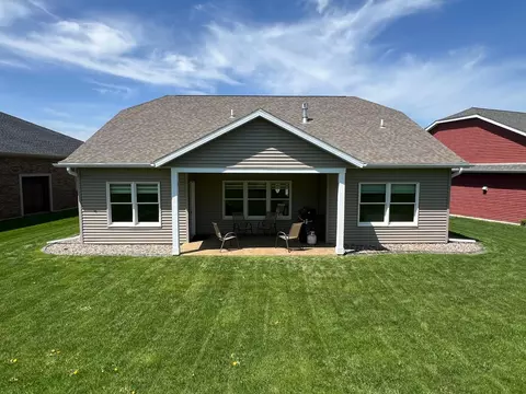 625 1st St NW, Plainview, MN 55964 photo 7
