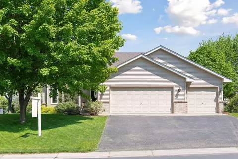 1555 Fountain Ln, Waconia, MN 55387