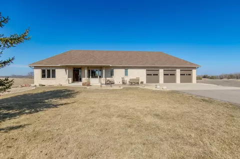 27600 Zachary Ave, Elko New Market, MN 55020