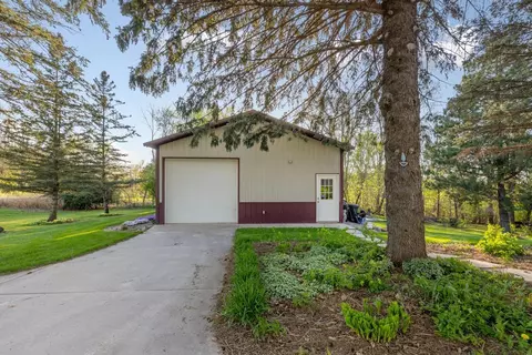 9715 40th St W, Webster, MN 55088 photo 4