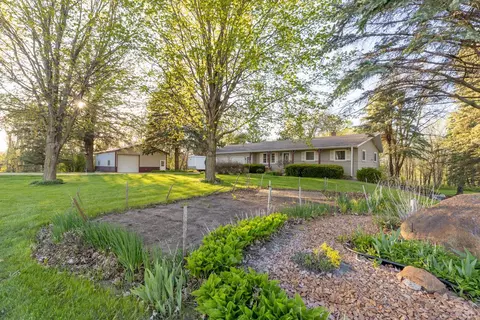 9715 40th St W, Webster, MN 55088 photo 3