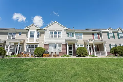 3799 Hazel Trl #D, Woodbury, MN 55129