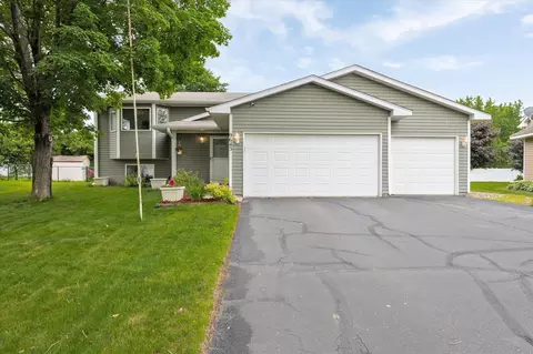 9643 Hamlet Ave S, Cottage Grove, MN 55016