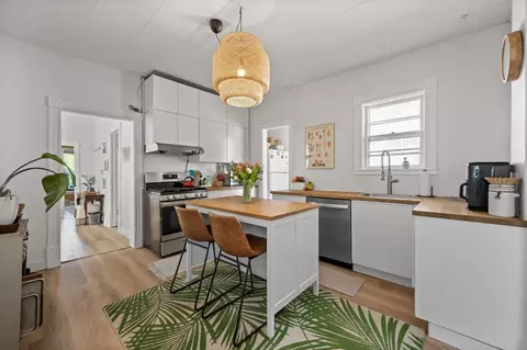 735 Fillmore St NE, Minneapolis, MN 55413