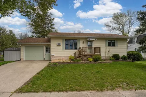 311 3rd Ave SE, Mapleton, MN 56065