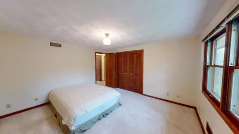 Bedroom - 641 Botsford Ave, Albert Lea, MN 56007 photo 2 of 12