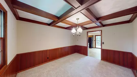 Dining - 641 Botsford Ave, Albert Lea, MN 56007 photo 3 of 5
