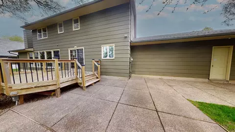 Exterior - 641 Botsford Ave, Albert Lea, MN 56007 photo 7 of 13