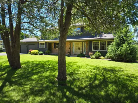 Exterior - 641 Botsford Ave, Albert Lea, MN 56007 photo 5 of 13