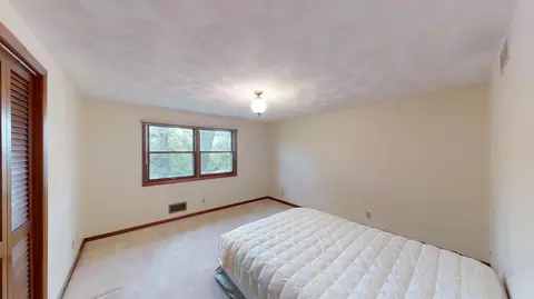 Bedroom - 641 Botsford Ave, Albert Lea, MN 56007 photo 1 of 12
