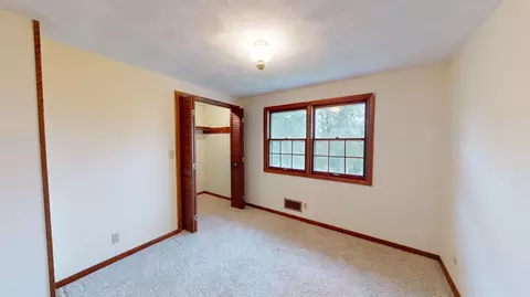 Bedroom - 641 Botsford Ave, Albert Lea, MN 56007 photo 3 of 12