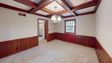 Dining - 641 Botsford Ave, Albert Lea, MN 56007 photo 5 of 5