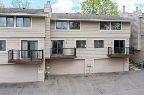 3065 Zarthan Ave S, Saint Louis Park, MN 55416