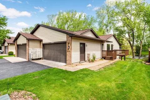 14412 Pennock Ave, Apple Valley, MN 55124
