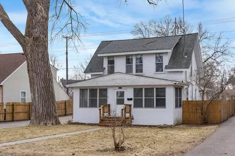 3913 Halifax Ave N, Robbinsdale, MN 55422