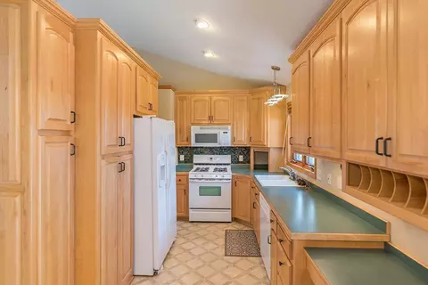 445 Tyrol Dr, Brainerd, MN 56401 photo 5