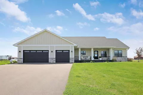 w12049 559th Avenue, Prescott, WI 54021