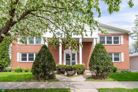 525 15th Ave N #5, Fargo, ND 58102