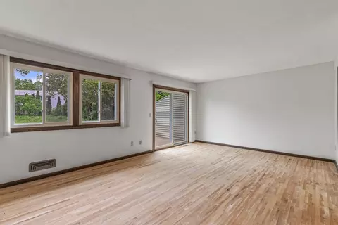 12242 Eagle St NW, Coon Rapids, MN 55448 photo 8