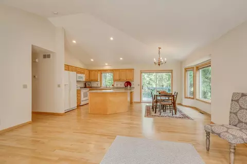 9280 227th St N, Forest Lake, MN 55025
