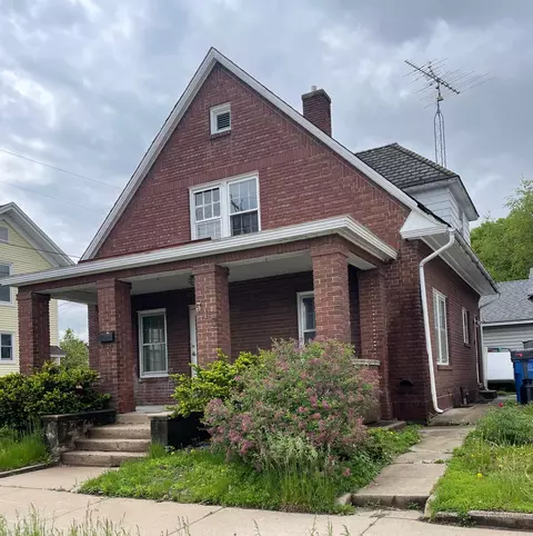 313 Laird St, Winona, MN 55987