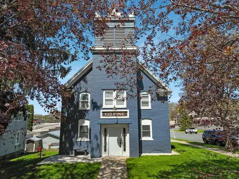 132 Pine St, Glenwood City, WI 54013
