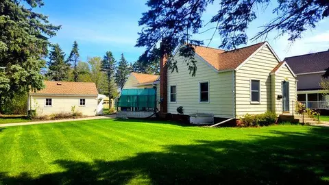 1408 1st Ave N, Wheaton, MN 56296