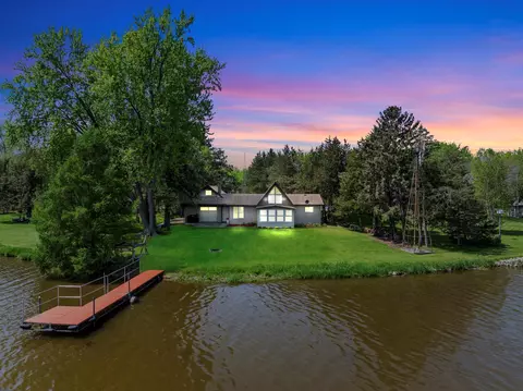 9844 W Lake Ct, Rice, MN 56367
