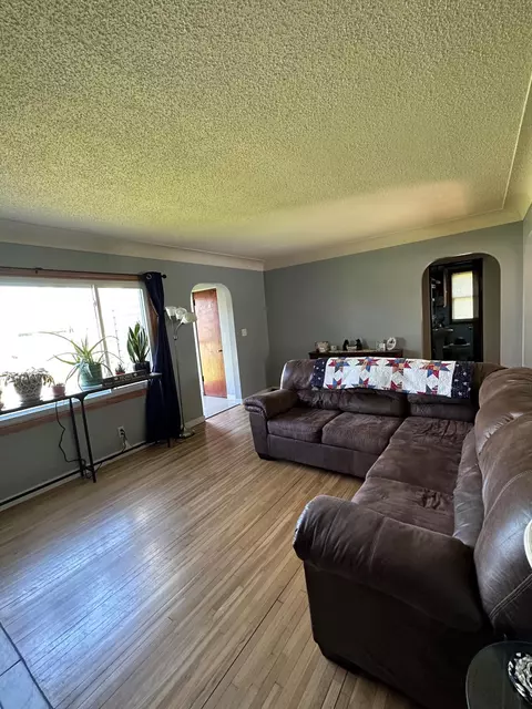 1512 E 3rd St, Superior, WI 54880 photo 3