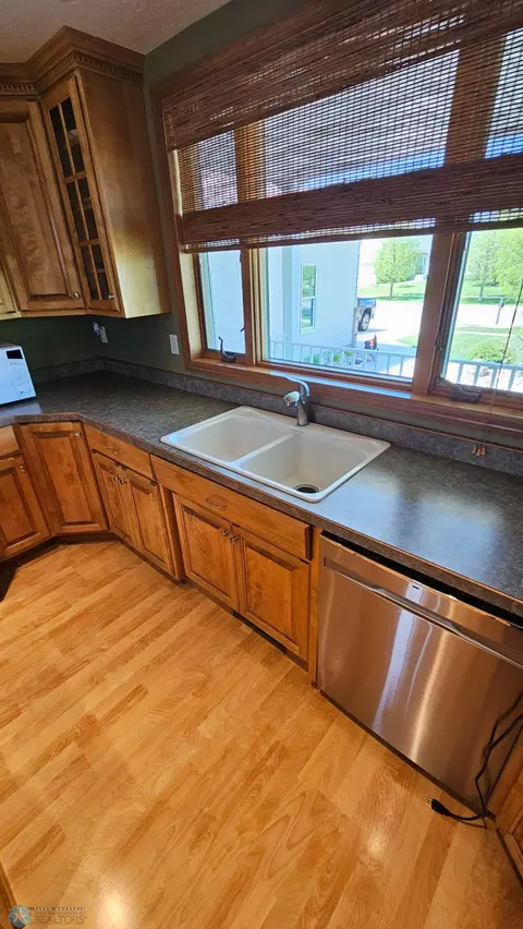 151 E 15th Ave E, West Fargo, ND 58078 photo 10