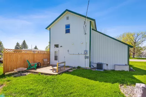 104 Main St, Caledonia, ND 58219 photo 17