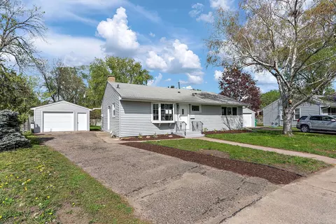 8506 W 25th St, Saint Louis Park, MN 55426