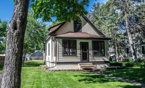 505 Oak St, Farmington, MN 55024