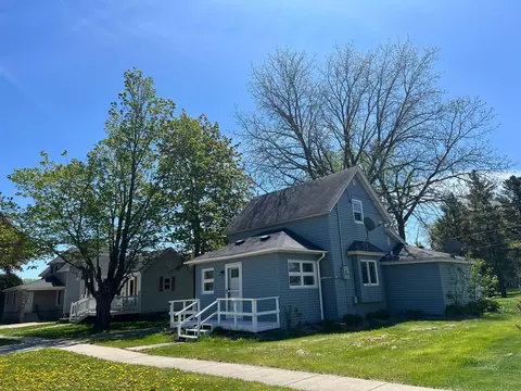 415 South St, West Concord, MN 55985