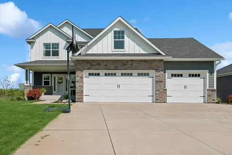 9361 Kagan Cir NE, Otsego, MN 55362