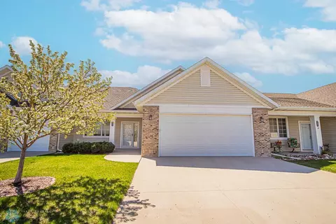 784 Villa Park Way, West Fargo, ND 58078